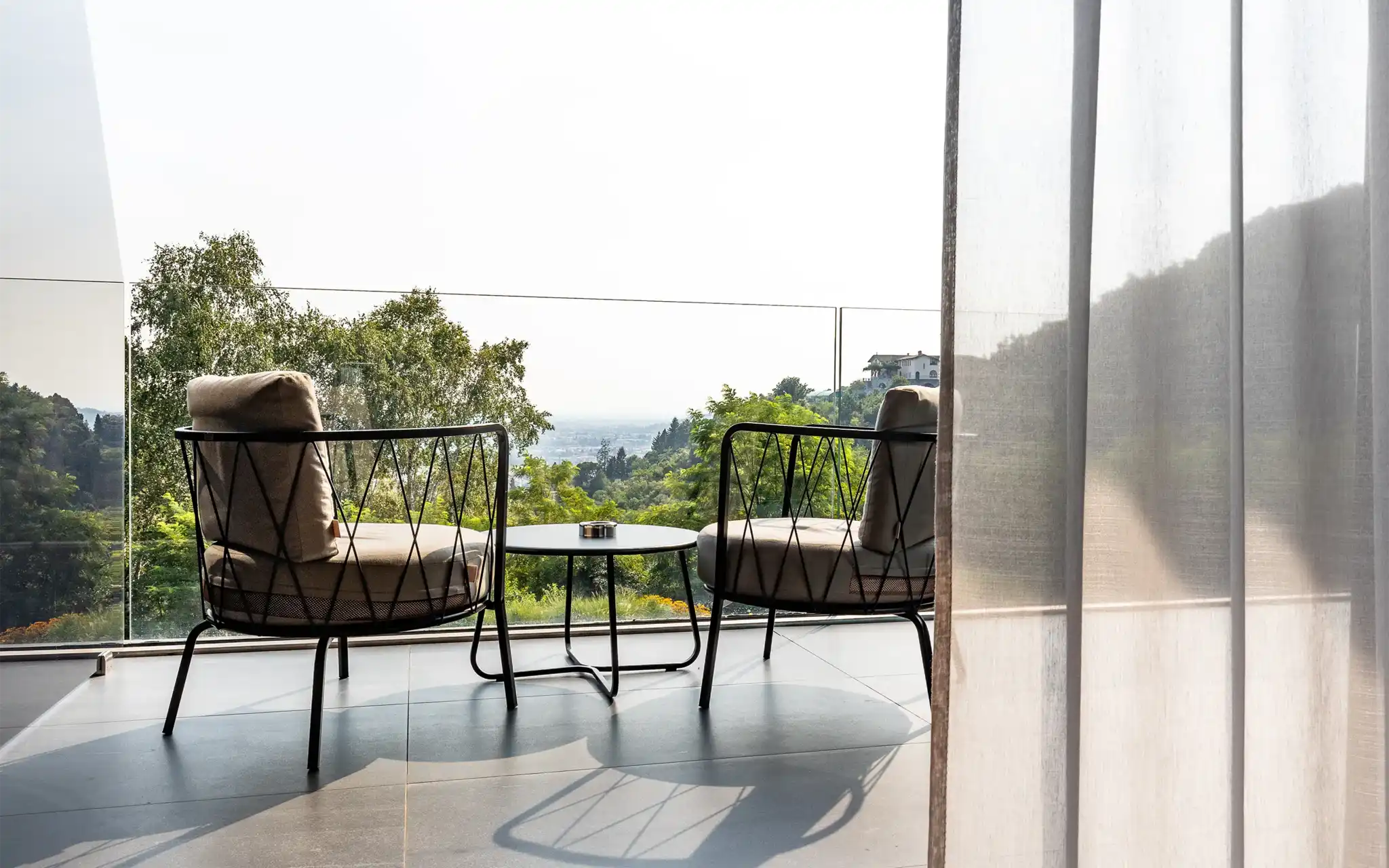 phi-hotel-piajo-deluxe-gran-vista-1.webp